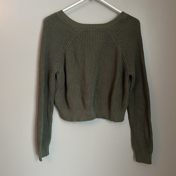 Forever 21 Olive Green V-Neck Sweater - Picture 3 of 3